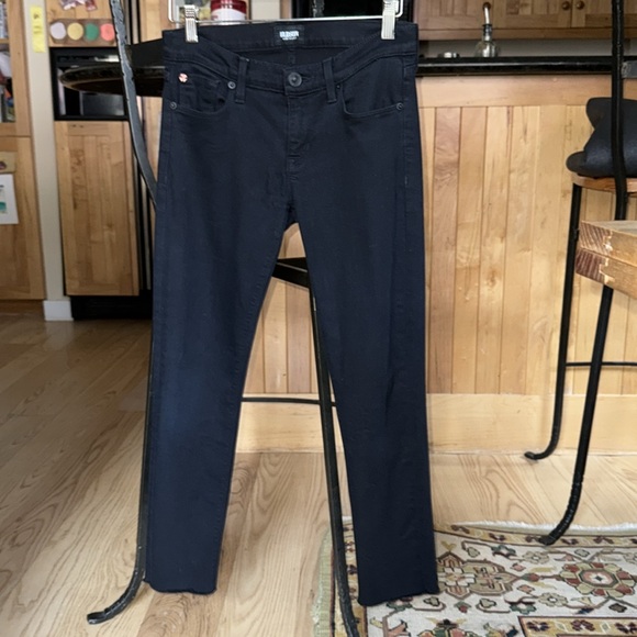 Hudson Black Low Rise Krista Ankle Skinny Stretch Jeans w/ Raw Hem. Size 26 - Picture 4 of 14